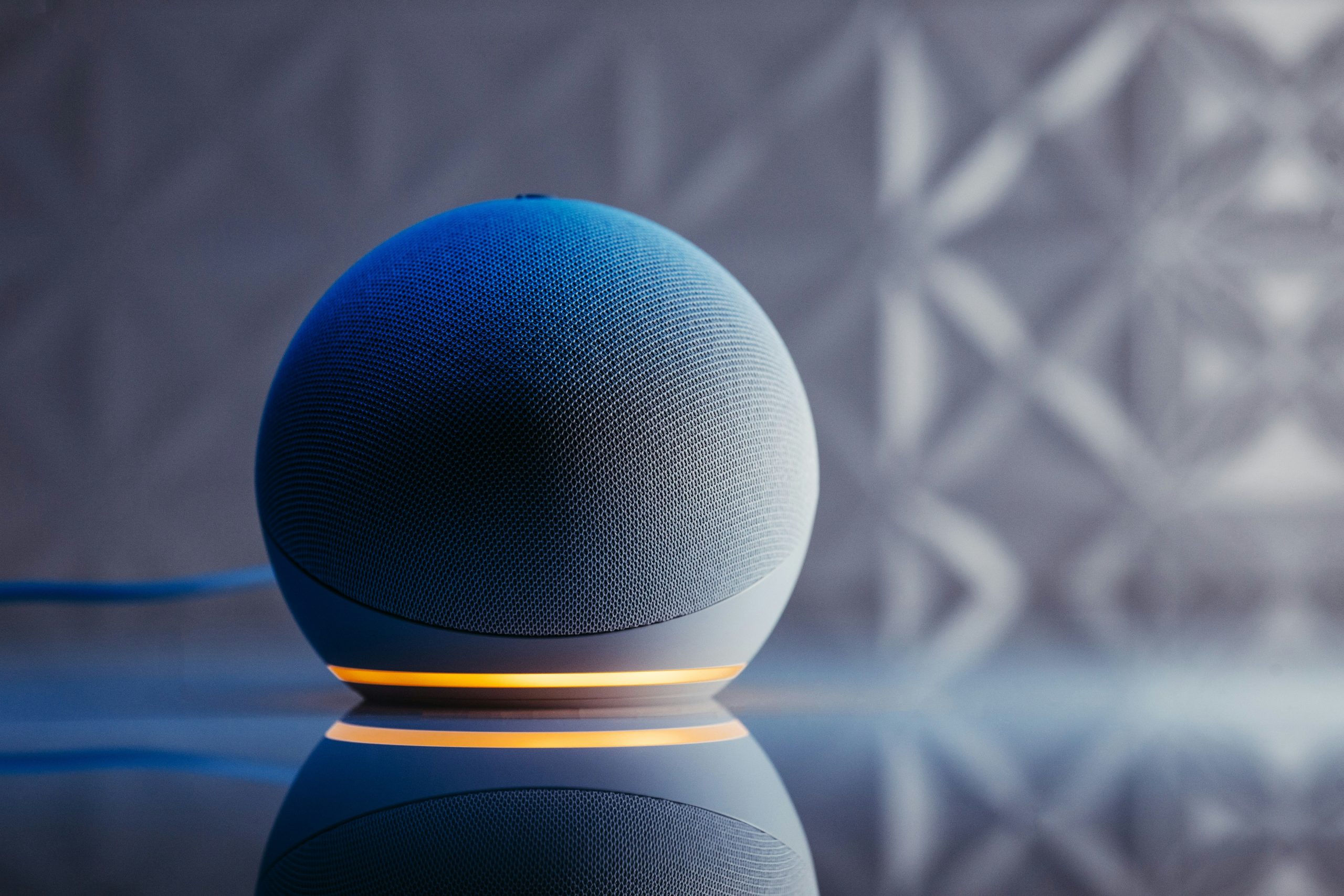 Cómo crear rutinas con Alexa paso a paso (2026)